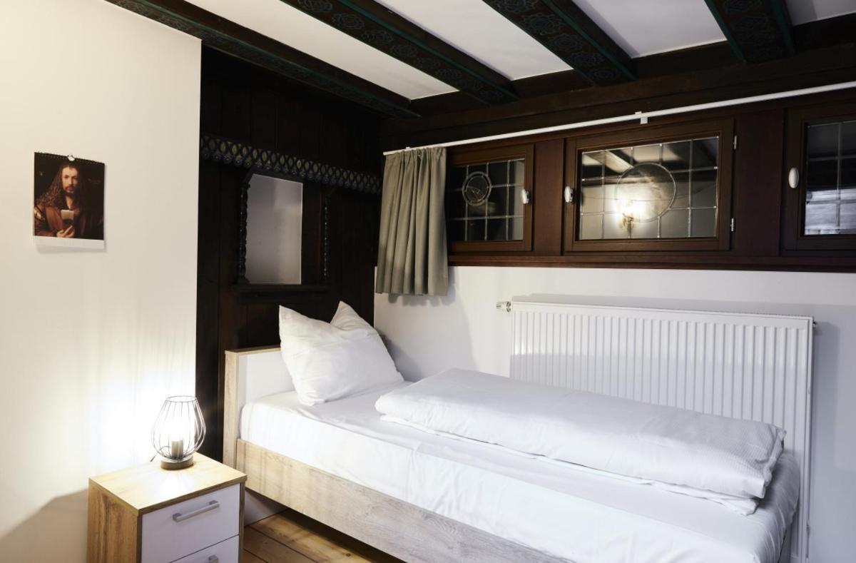 Appartement Gentilburg Und Gaertnerhaus Aschaffenbourg Extérieur photo